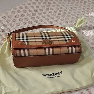 New Burberry Note Crossbody Bag Clutch Check Beige Briar Brown Multi